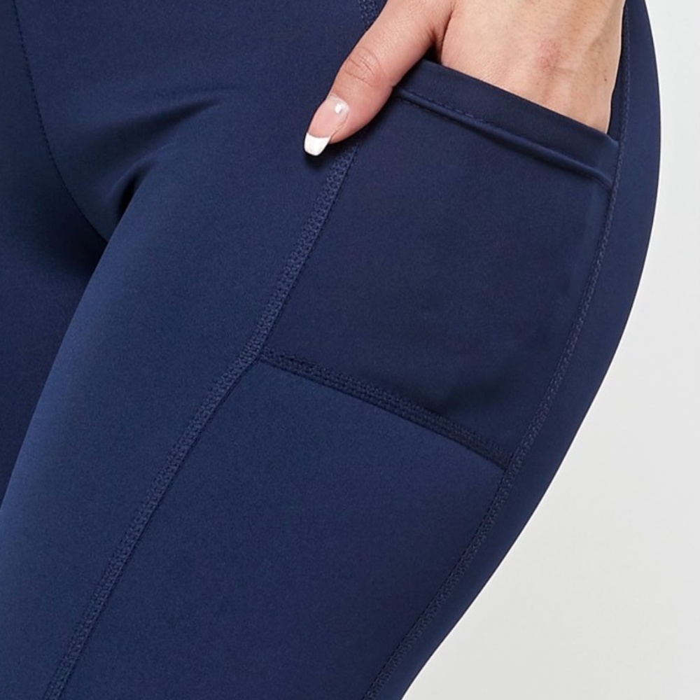 Navy Butt Lifted Leggings seen on TikTok